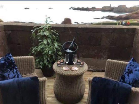 The Rocks Hotel Dunbar Exterior foto